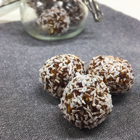 Raw Cacao & Coconut Energy Truffles